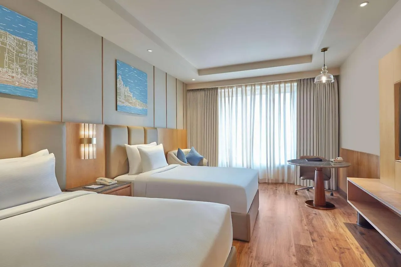 Doubletree By Hilton Varanasi 5*,  India