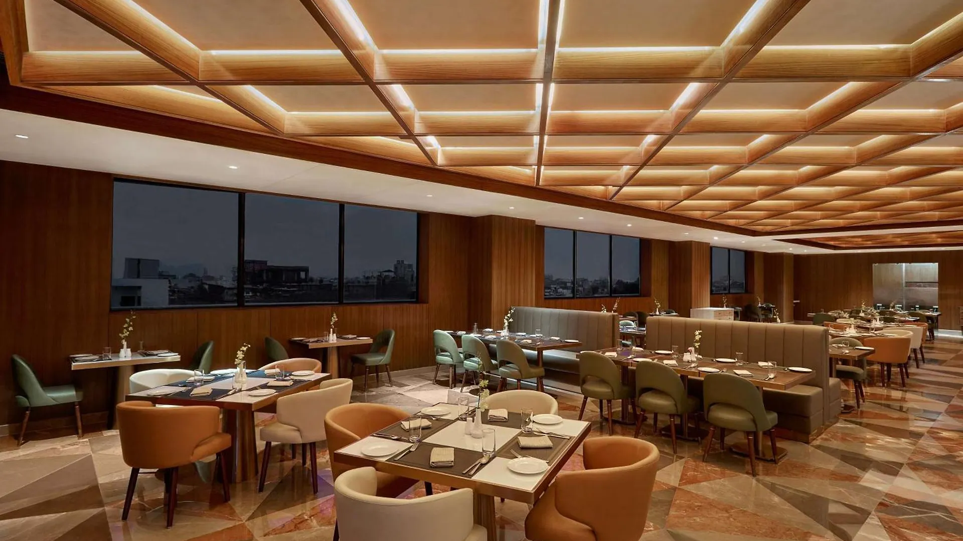 Doubletree By Hilton Varanasi Hotel
