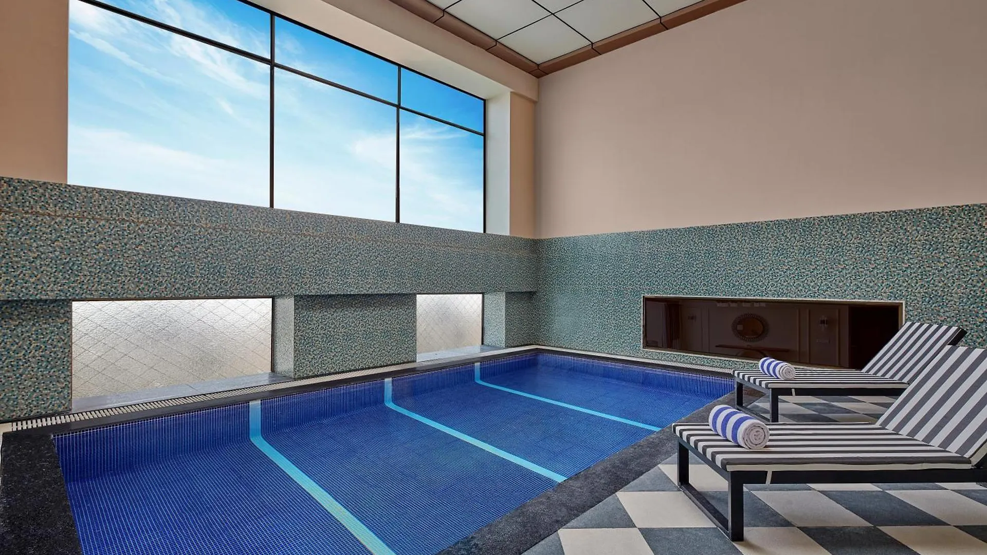 ***** Hotel Doubletree By Hilton Varanasi India
