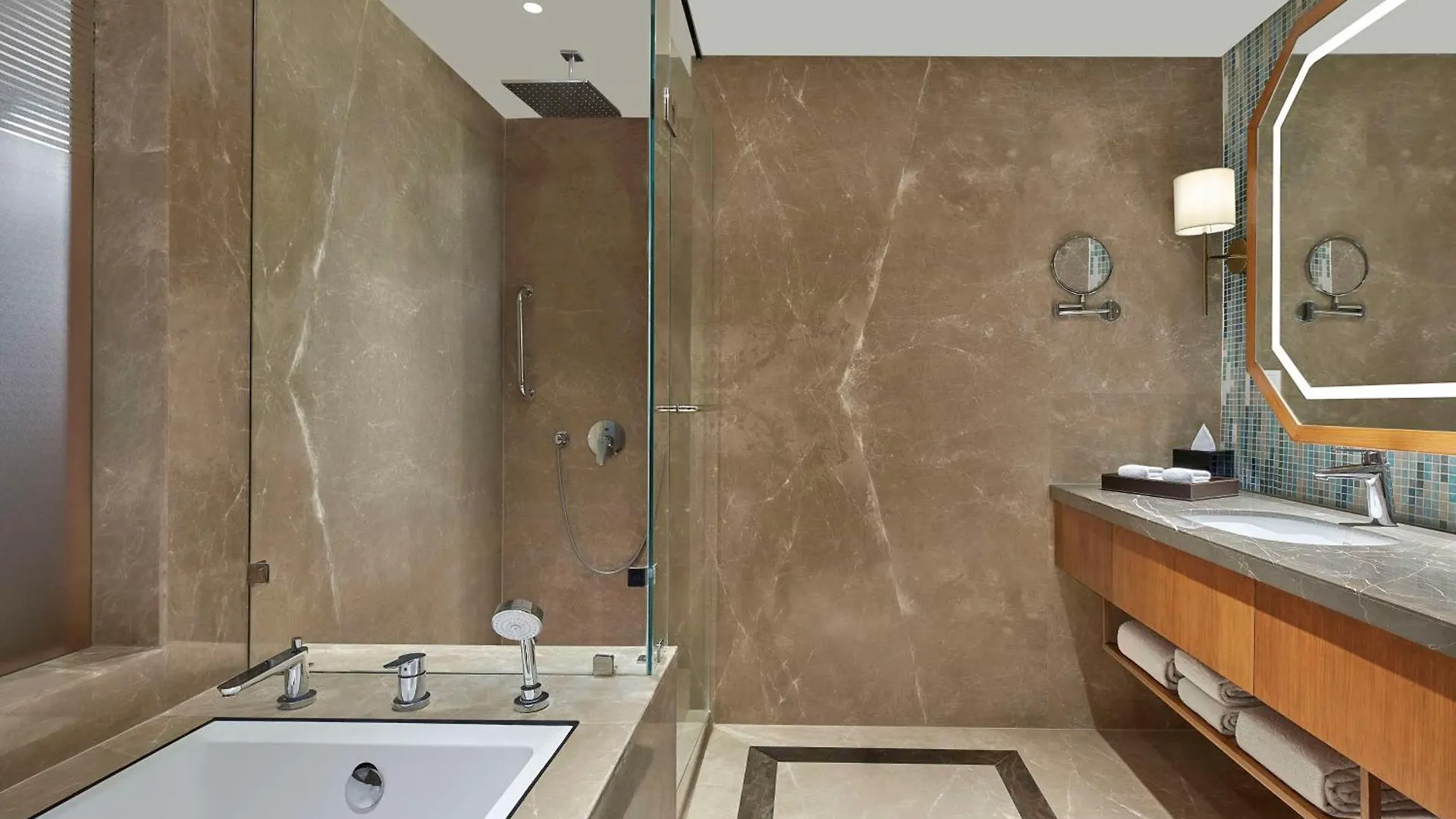 Doubletree By Hilton Varanasi India